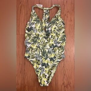 NWT Adore Me Size 2X Swimsuit Monroe Contour Plus One Piece Floral Print Green
